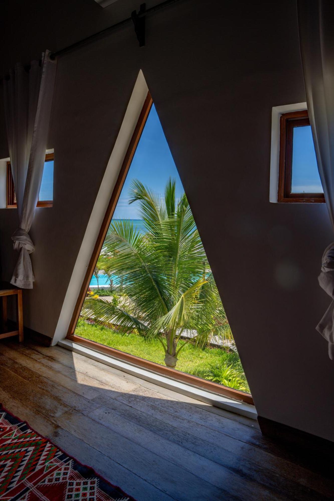 La Perla Beach Resort, Zanzibar - Your Beachfront Private Haven Làng Làng Pwani Mchangani Ngoại thất bức ảnh