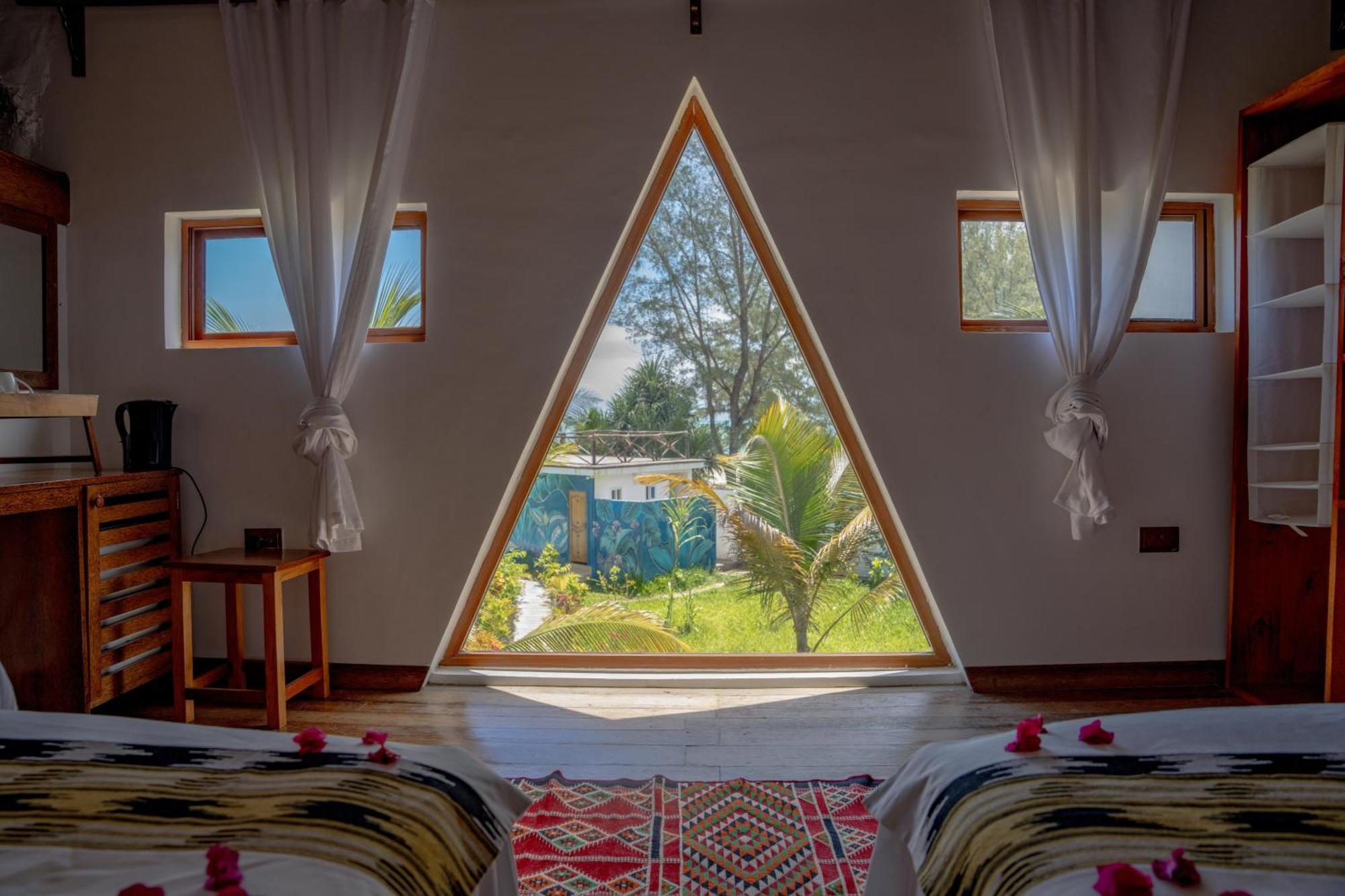 La Perla Beach Resort, Zanzibar - Your Beachfront Private Haven Làng Làng Pwani Mchangani Ngoại thất bức ảnh