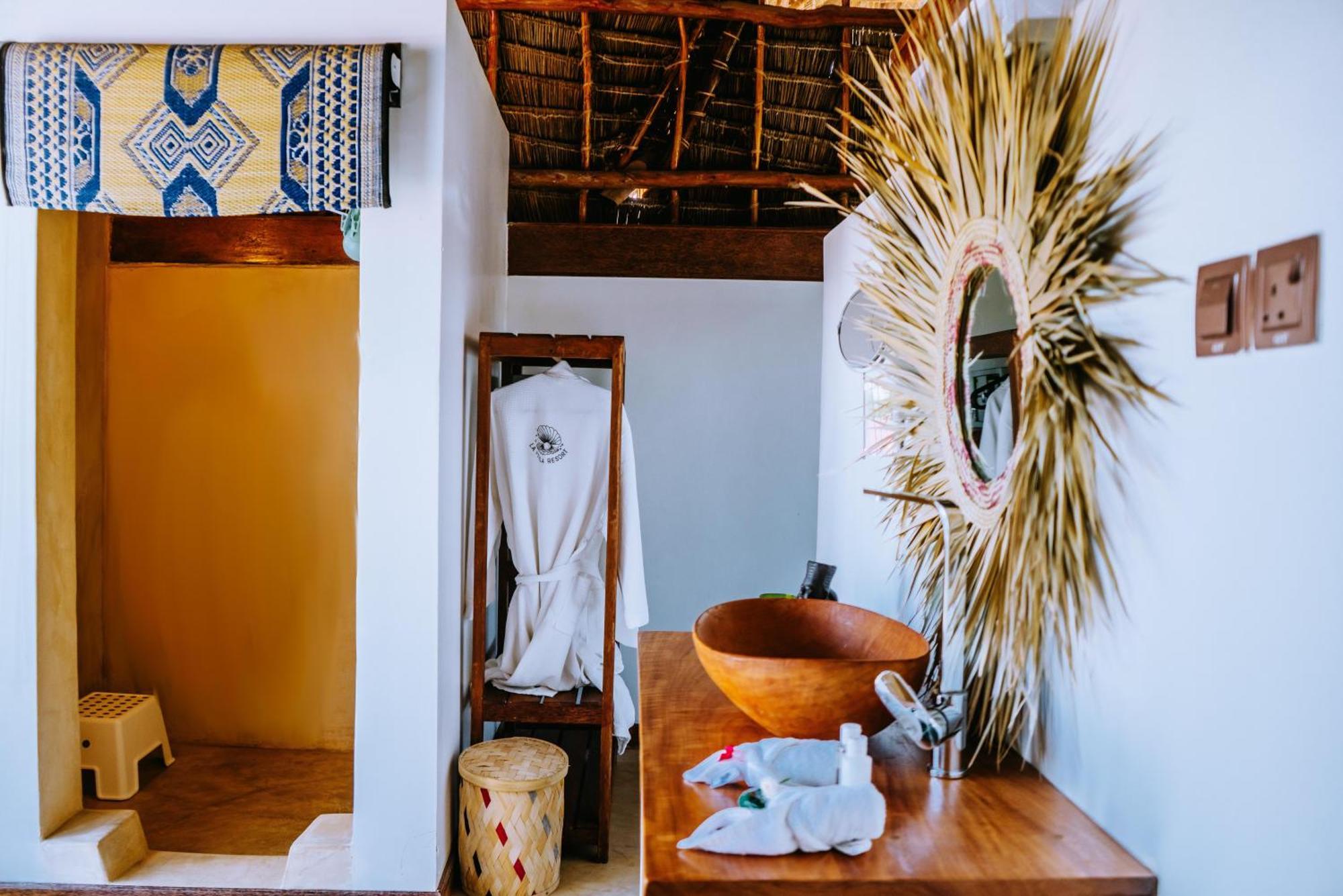 La Perla Beach Resort, Zanzibar - Your Beachfront Private Haven Làng Làng Pwani Mchangani Ngoại thất bức ảnh