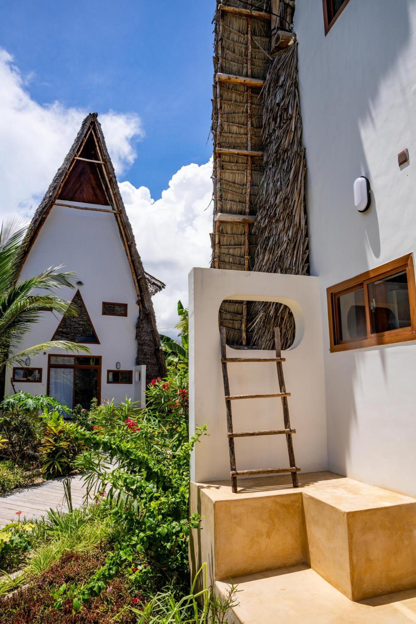 La Perla Beach Resort, Zanzibar - Your Beachfront Private Haven Làng Làng Pwani Mchangani Ngoại thất bức ảnh
